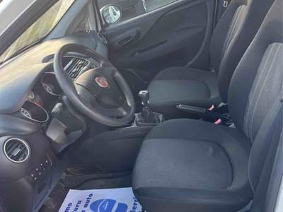 Fiat Punto GPL - PER NEOPATENTATI - LOUNGE Bianco usata Massa