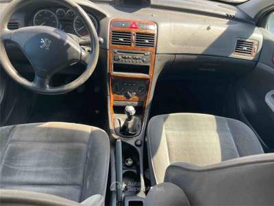 Peugeot 307 5p DIESEL Blu/Azzurro usata Massa