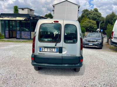 Renault Kangoo - 5 POSTI - Grigio usata Massa