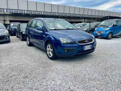 Ford Focus - 1.6 TDCI - S.W Blu/Azzurro usata Massa
