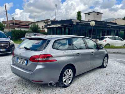 Peugeot 308 BlueHDi - SW - ALLURE Grigio usata Massa