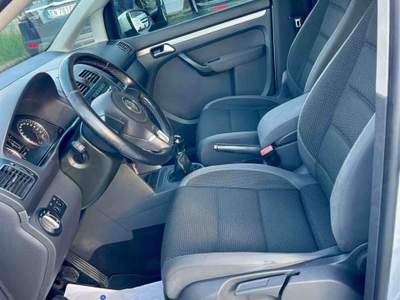 Volkswagen Touran - 7 POSTI - 1.6 TDI - COMFORTLINE Argento usata Massa
