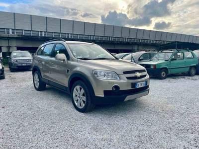 Chevrolet Captiva - 4X4 - AUTOMATICA - 7 POSTI - UNICO PROPRIETARIO Bronzo usata Massa