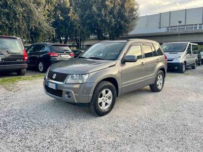 Suzuki Grand Vitara - 4X4 - 4WD - INTEGRALE - GANCIO TRAINO Grigio usata Massa