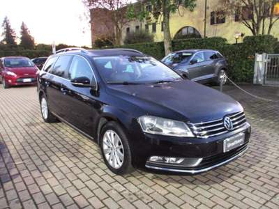 Volkswagen Passat Var. 2.0 TDI Comfortline EURO6 - SediliRisc/NAVI Nero usata Mogliano Veneto