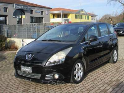 Peugeot 5008 1.6 HDi 112CV Business MOTORE 180.000 Nero usata Mogliano Veneto Peugeot 5008 1.6 HDi 112CV Business MOTORE 180.000 Nero usata Mogliano Veneto