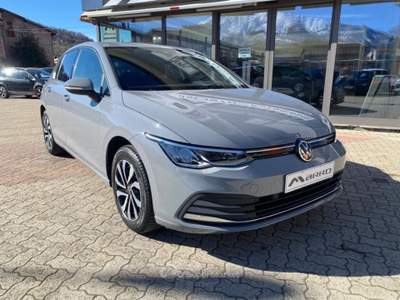 Volkswagen Golf 8 1.0 Active *Sedili riscaldati*Navi*Lega Grigio usata Boves