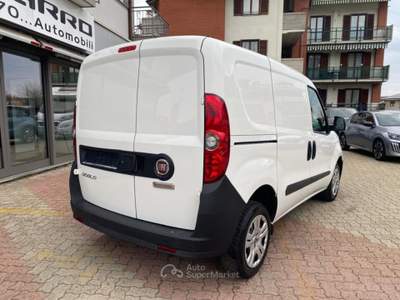 Fiat Doblò 1.6 MJT 105CV  SX 3 Posti Bianco usata Boves