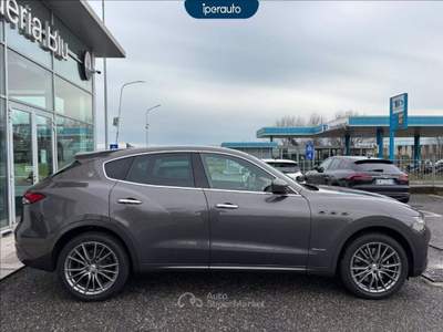 Maserati Levante 3.0 V6 Granlusso 250cv auto IVA ESPOSTA Grigio usata Bergamo