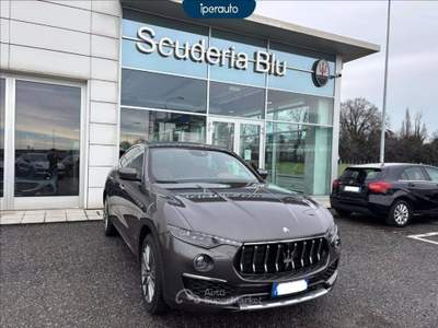 Maserati Levante 3.0 V6 Granlusso 250cv auto IVA ESPOSTA Grigio usata Bergamo