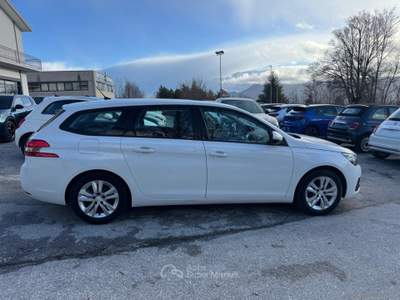 Peugeot 308 308 PureTech Turbo 110 S&S SW Act. Pack Bianco usata Agnone