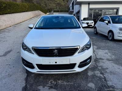 Peugeot 308 308 PureTech Turbo 110 S&S SW Act. Pack Bianco usata Agnone