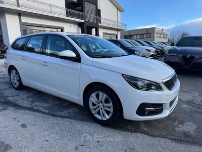 Peugeot 308 308 PureTech Turbo 110 S&S SW Act. Pack Bianco usata Agnone