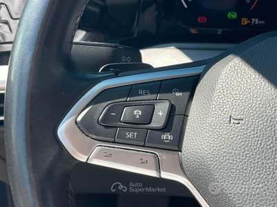 Volkswagen Golf EVO DSG Life usata Pomezia