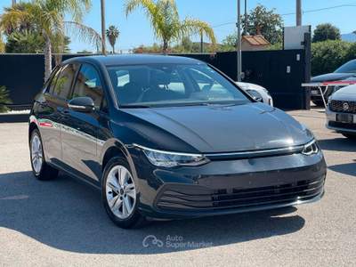 Volkswagen Golf EVO DSG Life usata Pomezia
