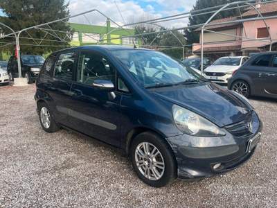 Honda Jazz 5p. NEOPATENTATI usata Bulgarograsso