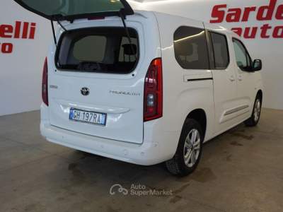 Toyota Proace 1.5D 130 CV S&S Long D Executive Bianco usata San Vito dei Normanni