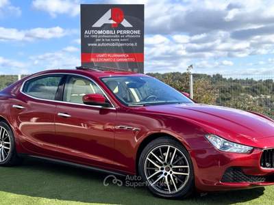 Maserati Ghibli V6 Diesel 275cv MY18 - UNICA (Tetto/Pelle/Navi) Rosso usata Castellaneta