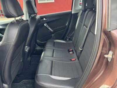 Peugeot 2008 1° serie 1.6 e-HDi 92 CV Stop&Start Allure Marrone usata San Gregorio Magno