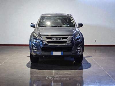 Isuzu D-Max 1.9 Crew Cab Quasar A/T 4WD Clima Grigio usata Cassacco