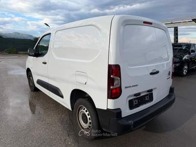 Citroen Berlingo CITRO BERLINGO VAN M 1.5 BLUEHDI 100CV S&S 2P. Berlingo van M 1.5 bluehdi 100cv S&S 2p. Bianco usata Roma