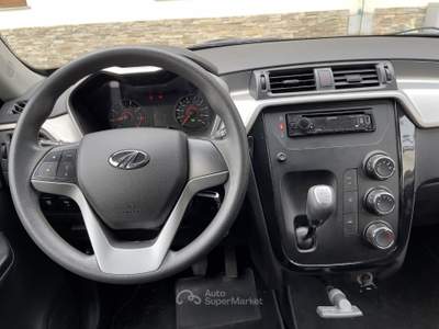 Mahindra KUV100 1.2 K8 Argento usata Meda