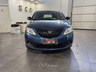 Lancia Ypsilon Ypsilon 1.0 FireFly 5 porte S&S Hybrid Silver Blu/Azzurro usata Cesena