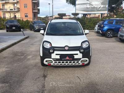 Fiat Panda 1.0 FireFly 70cv S&S Hybrid Cross Bianco usata Cercola