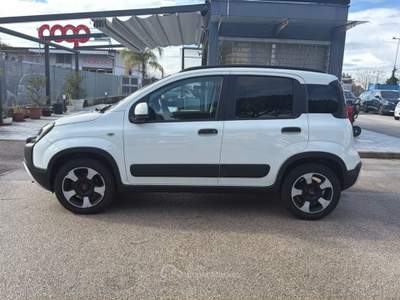 Fiat Panda 1.0 FireFly 70cv S&S Hybrid Cross Bianco usata Cercola