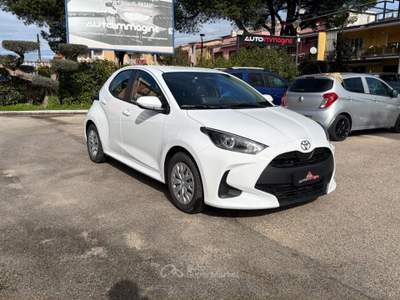 Toyota Yaris Hybrid Active MY24 Bianco usata Cercola