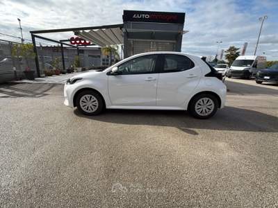 Toyota Yaris Hybrid Active MY24 Bianco usata Cercola