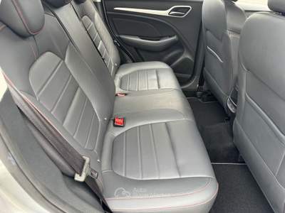MG ZS 1.5 VTi-Tech Luxury GPL Grigio usata Comacchio