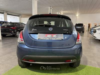 Lancia Ypsilon Ypsilon 1.0 FireFly 5 porte S&S Hybrid Silver Blu/Azzurro usata Occhiobello