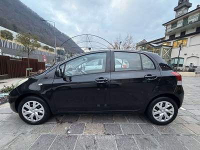 Toyota Yaris 5p 1.3 Luna my03 Nero usata Lumezzane