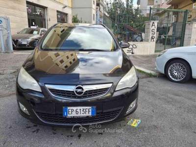 Opel Astra Sports Tourer Cosmo Nero usata Roma