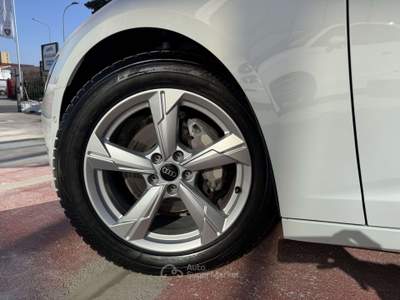 Audi A6 A6 Avant 40 2.0 tdi mhev Business Sport S-TRONIC usata Pomezia