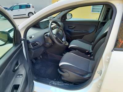 Lancia Ypsilon 1.2 Elefantino Bianco usata Manfredonia