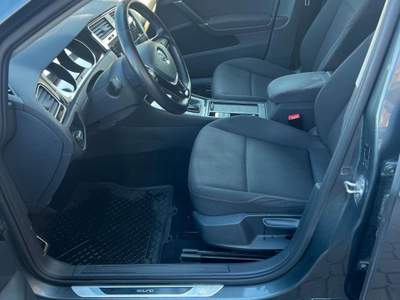 Volkswagen Golf 5p. Executive BlueMotion T usata Alseno