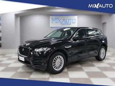 Jaguar F-Pace 2.0D I4 Pure AWD 180CV Auto Nero usata Latina