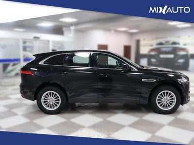 Jaguar F-Pace 2.0D I4 Pure AWD 180CV Auto Nero usata Latina