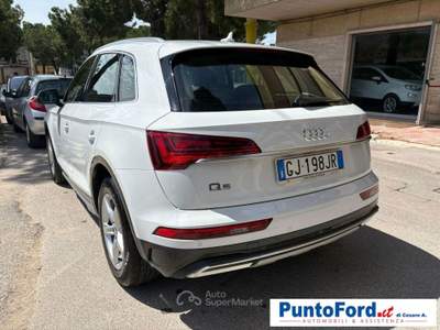 Audi Q5 35 TDI S tronic Business Advanced Bianco usata Grottaglie
