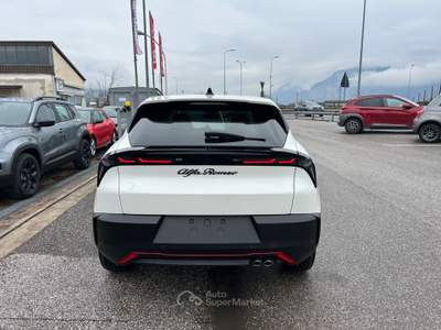 Alfa Romeo Junior Junior 1.2 145 CV Hybrid eDCT6 Speciale Bianco usata Lavis
