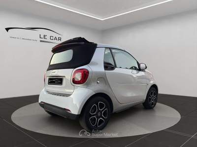Smart ForTwo Fortwo III Cabrio 1.0 passion  71 cv twinamic Bianco usata Giussano