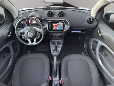 Smart ForTwo Fortwo III Cabrio 1.0 passion  71 cv twinamic Bianco usata Giussano