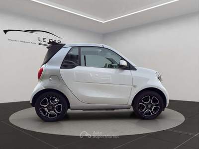 Smart ForTwo Fortwo III Cabrio 1.0 passion  71 cv twinamic Bianco usata Giussano