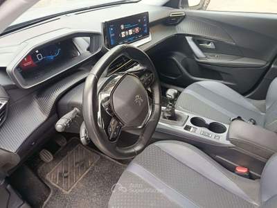 Peugeot 2008 Allure 1.2 PureTech 130 Grigio usata Novara