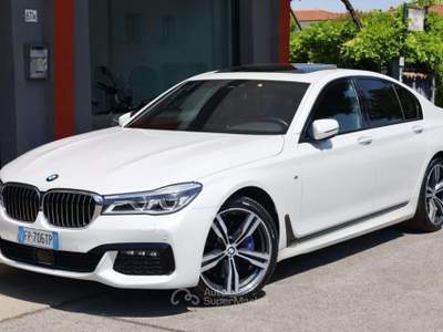 BMW Serie 7 730d 730 d xDrive Eccelsa MSport 360Cam Tetto Gesture ACC+ Bianco usata Rezzato