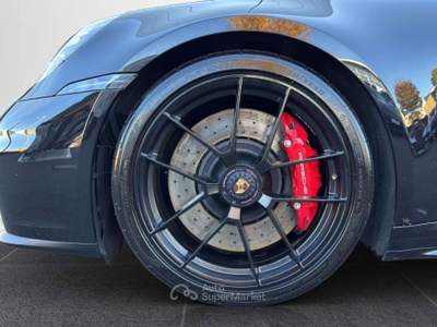 Porsche 911 911.2 4 GTS T-HYBRID CABRIO CHRONO 21 KAMERA BOSE Nero usata Ciampino
