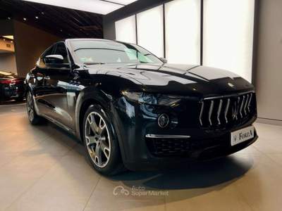 Maserati Levante 2.0 mhev GT 330cv auto Nero usata Venaria Reale
