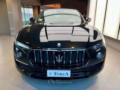 Maserati Levante 2.0 mhev GT 330cv auto Nero usata Venaria Reale
